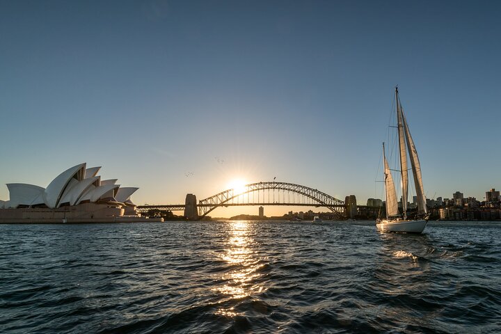 Sydney Harbour Sunset Cruise Classic Yacht