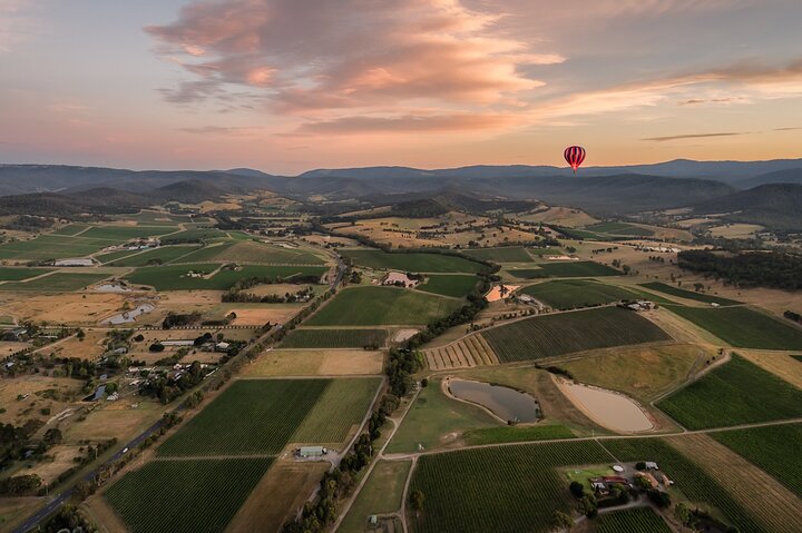 Yarra Valley Ballooning Flight with Mountain and Vineyard Views