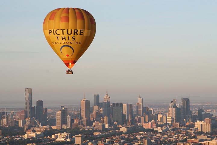 Melbourne sunrise balloon flight only