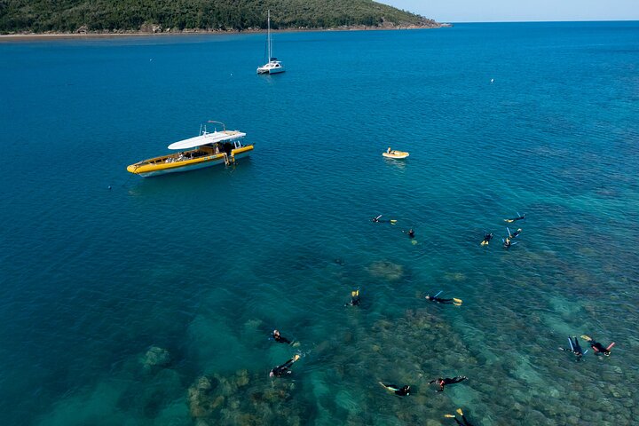 One day Whitsunday Islands cruise incl Whitehaven Beach, Snorkeling & Hill Inlet