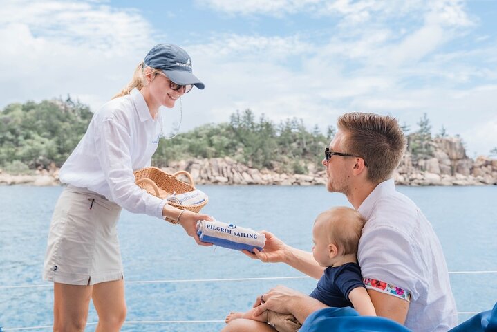 Magnetic Island Lunchtime Sailing Cruise