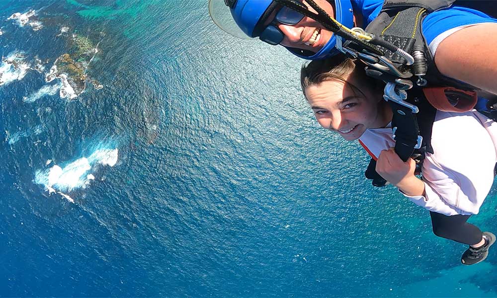 Tandem Skydive over the 12 Apostles - 15,000ft