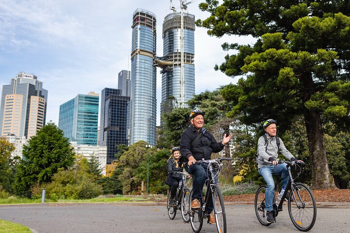 Famous Melbourne City Bike Tour