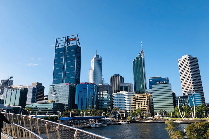 Perth Scavenger Hunt and Self-Guided Walking Tour