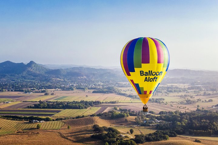 Hot Air Ballooning Over Byron Bay Including a Gourmet Breakfast
