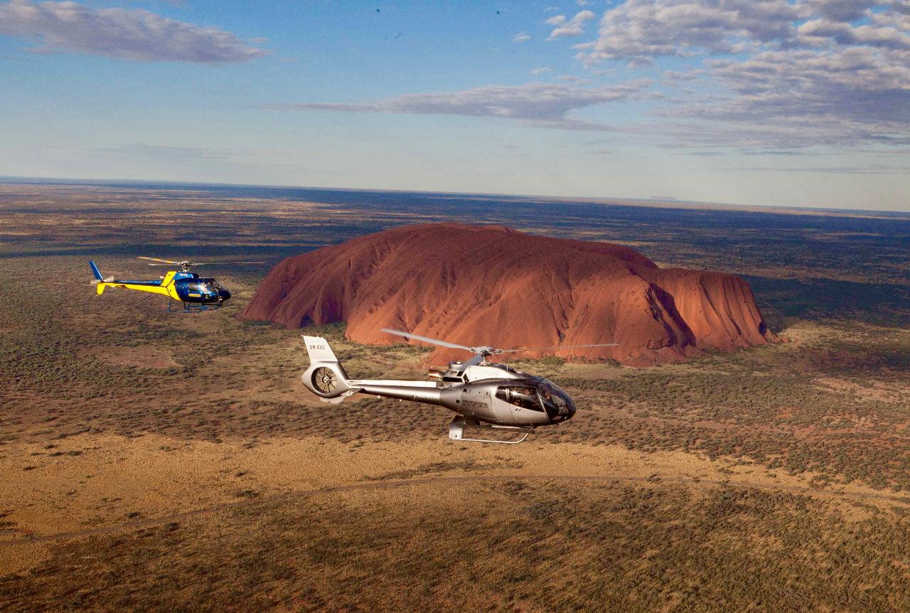 15 Minute Uluru Helicopter Flights