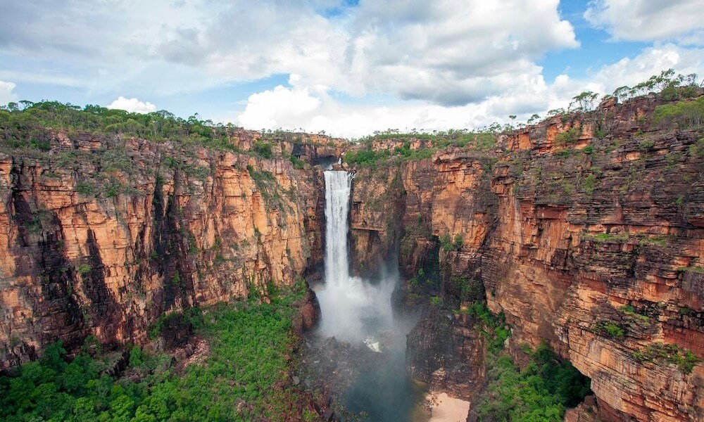 Kakadu Day Trip with Return Scenic Flights