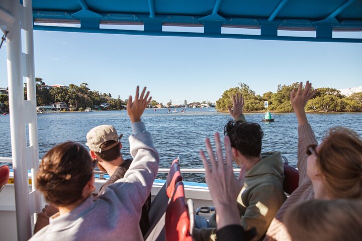 Lake Cruise and Nature Walk in Lake Macquarie