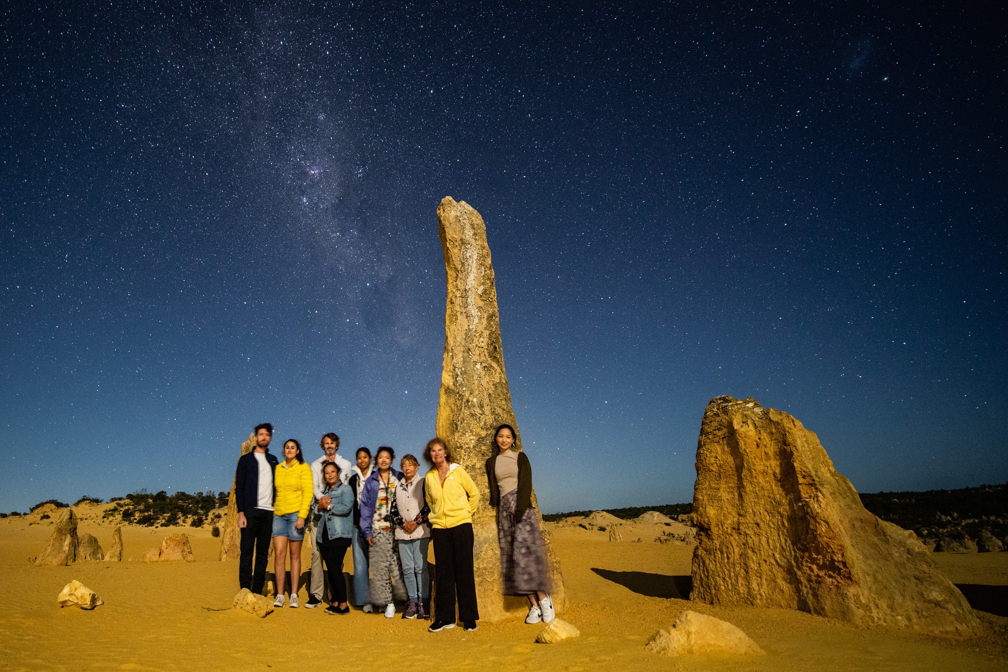 Autopia Tours: 1 Day Pinnacles Sunset Dinner & Stargazing Tour