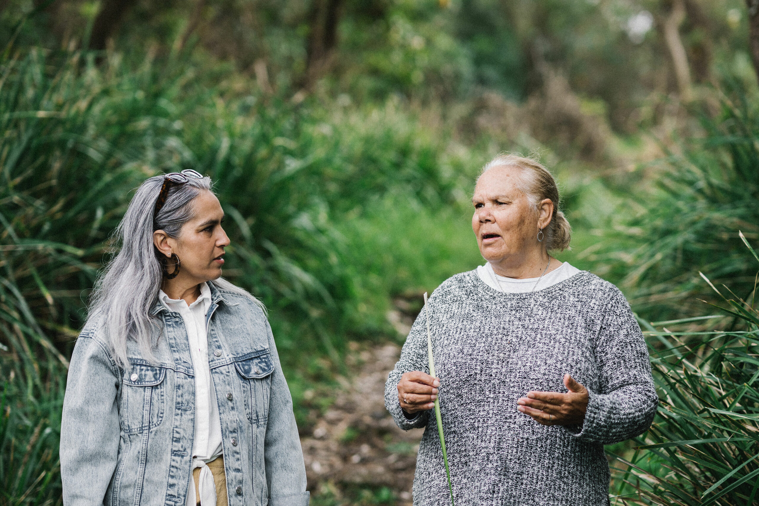 WALKING ON COUNTRY TOUR WITH FIRST NATIONS ELDER DEIDRE MARTIN AT MYSTERY BAY