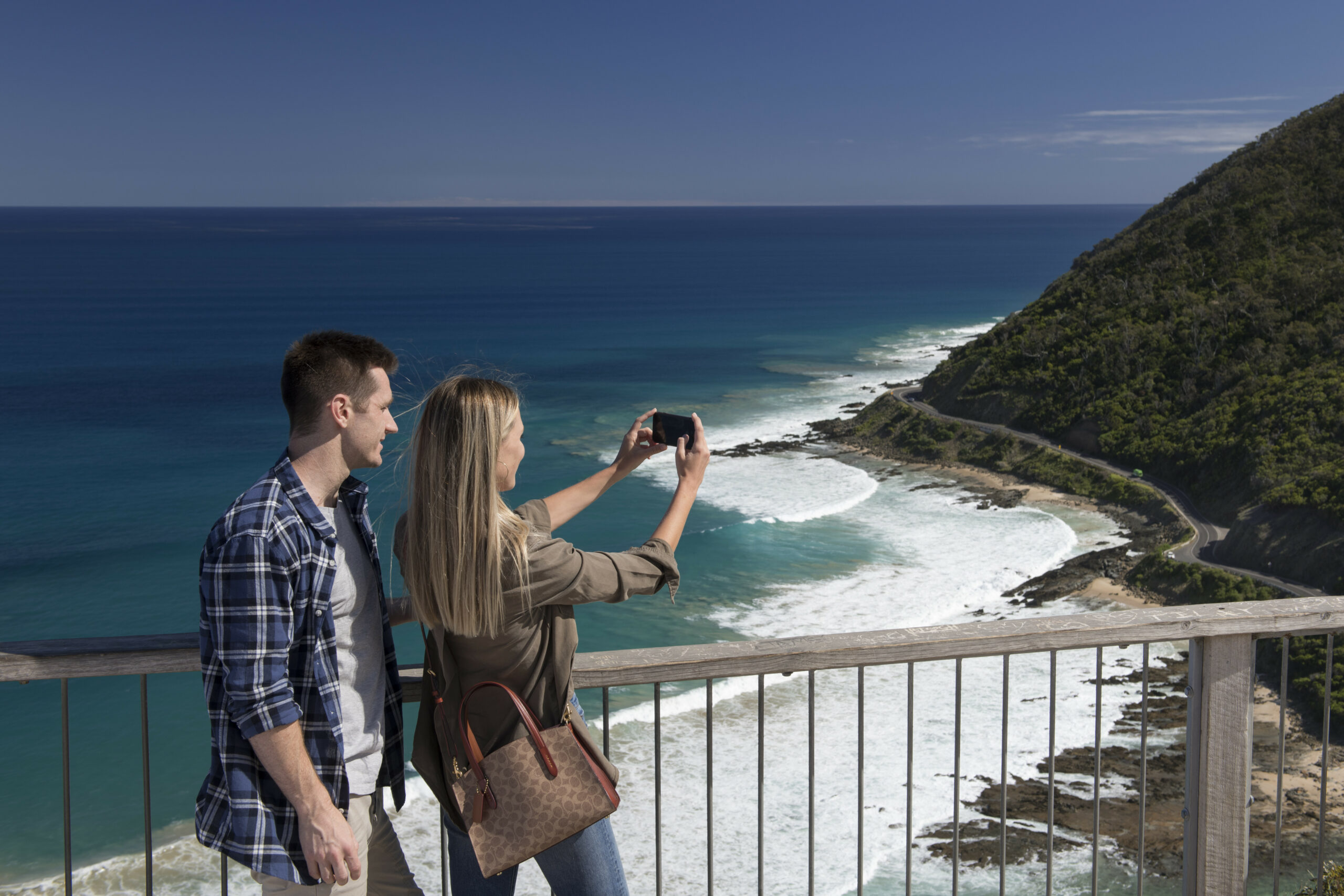 Autopia Tours: Great Ocean Road Sunset & Chocolates Tour