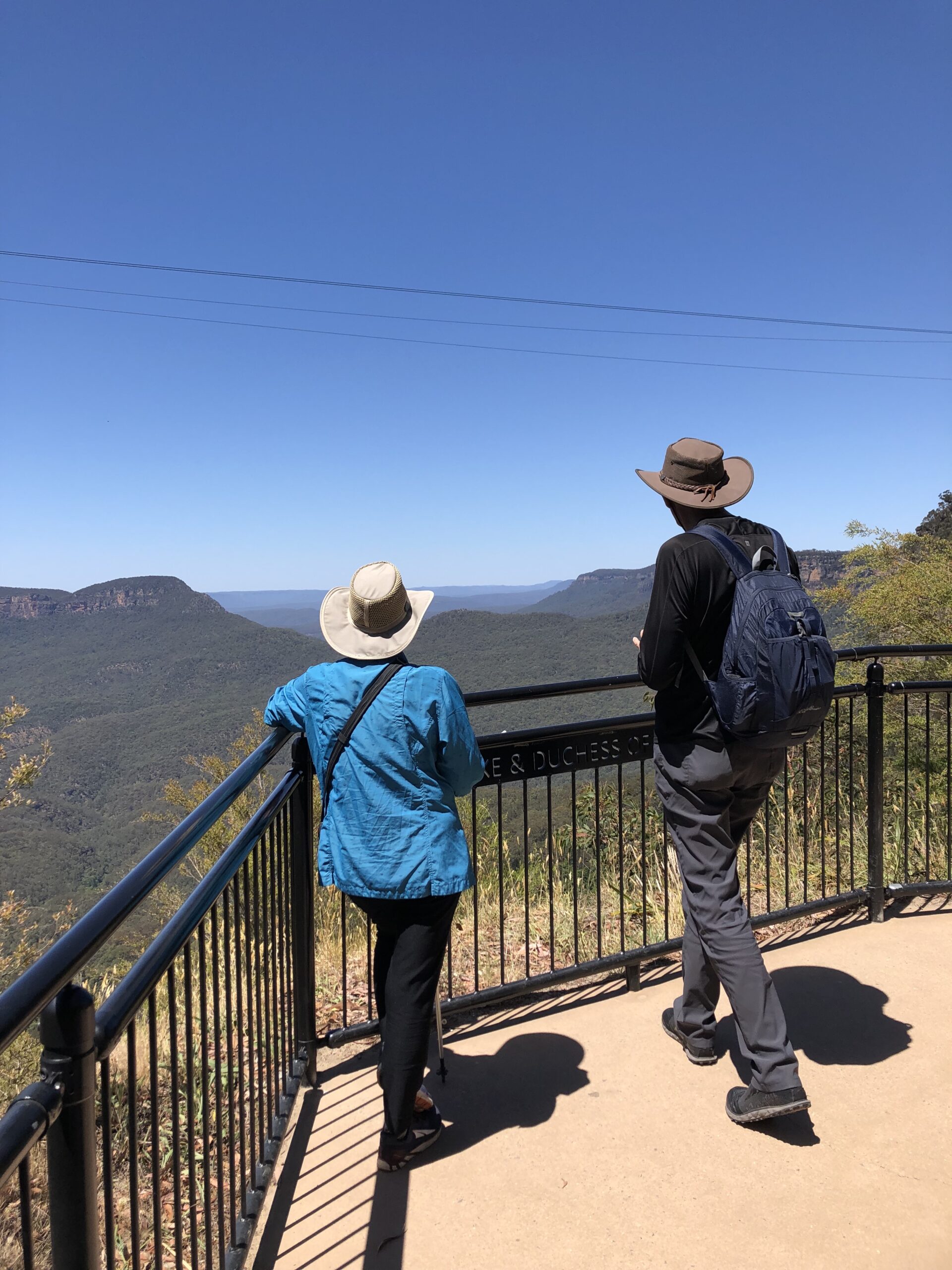 - Blue Mountains Tour/Hike (Zoo Included)