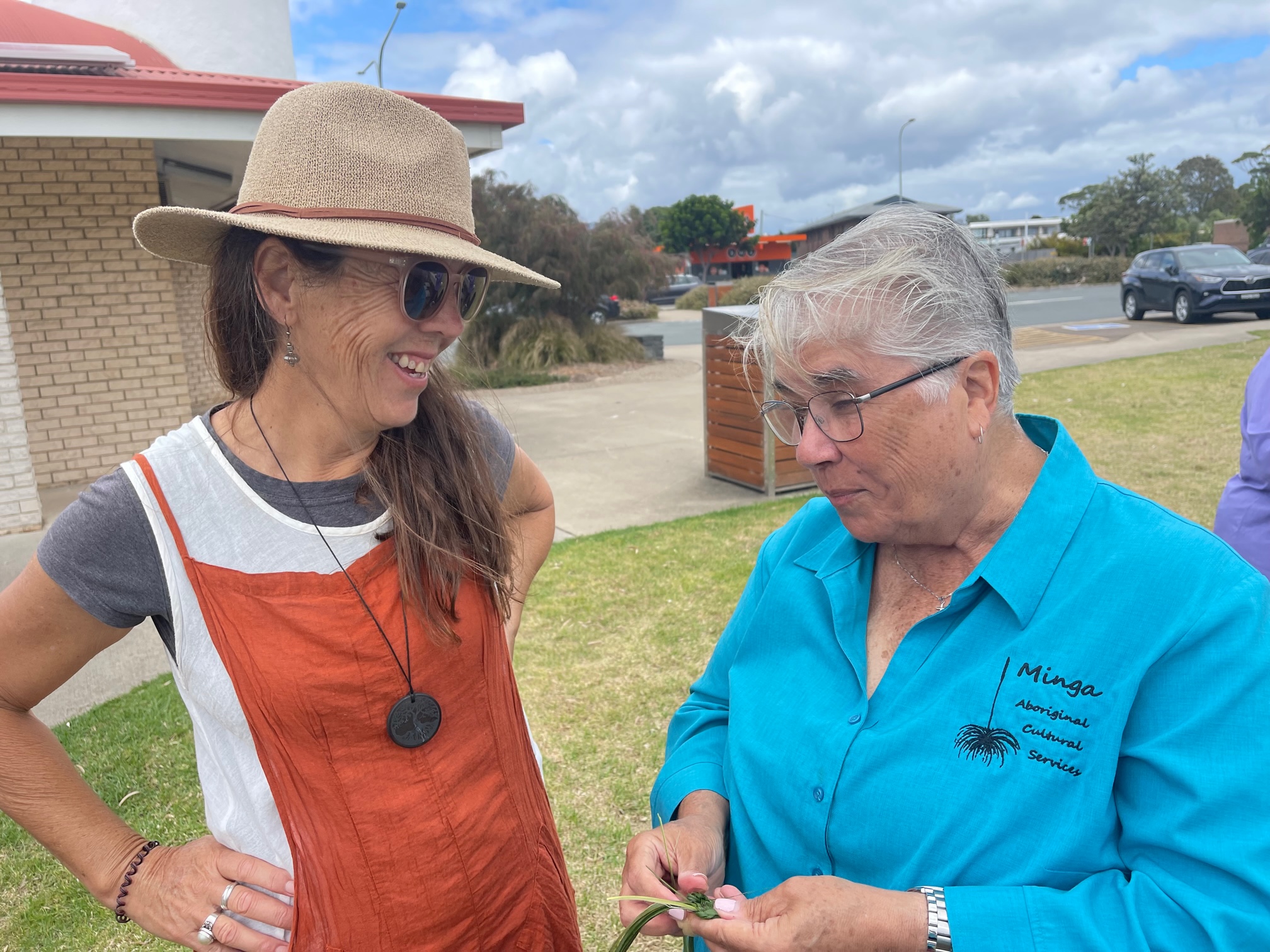 CONNECT TO COUNTRY - BASKET WEAVING WORKSHOP IN NAROOMA WITH ELDER PATRICIA ELLIS FROM MINGA ABORIGNAL CULTURAL SERVICES
