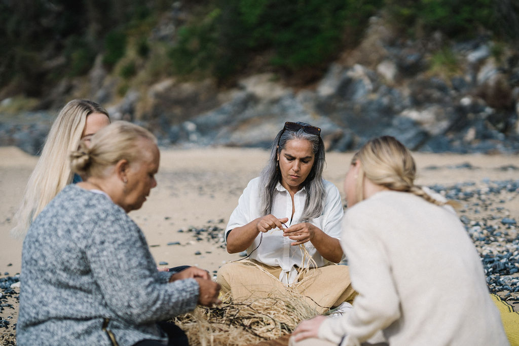 CONNECT TO COUNTRY - BASKET WEAVING WORKSHOP AT MYSTERY BAY WITH DEIDRE MARTIN