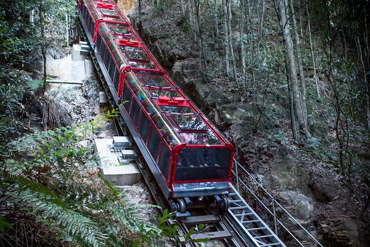 Blue Mountains Tour from Sydney Large Coach with Admission to Scenic World