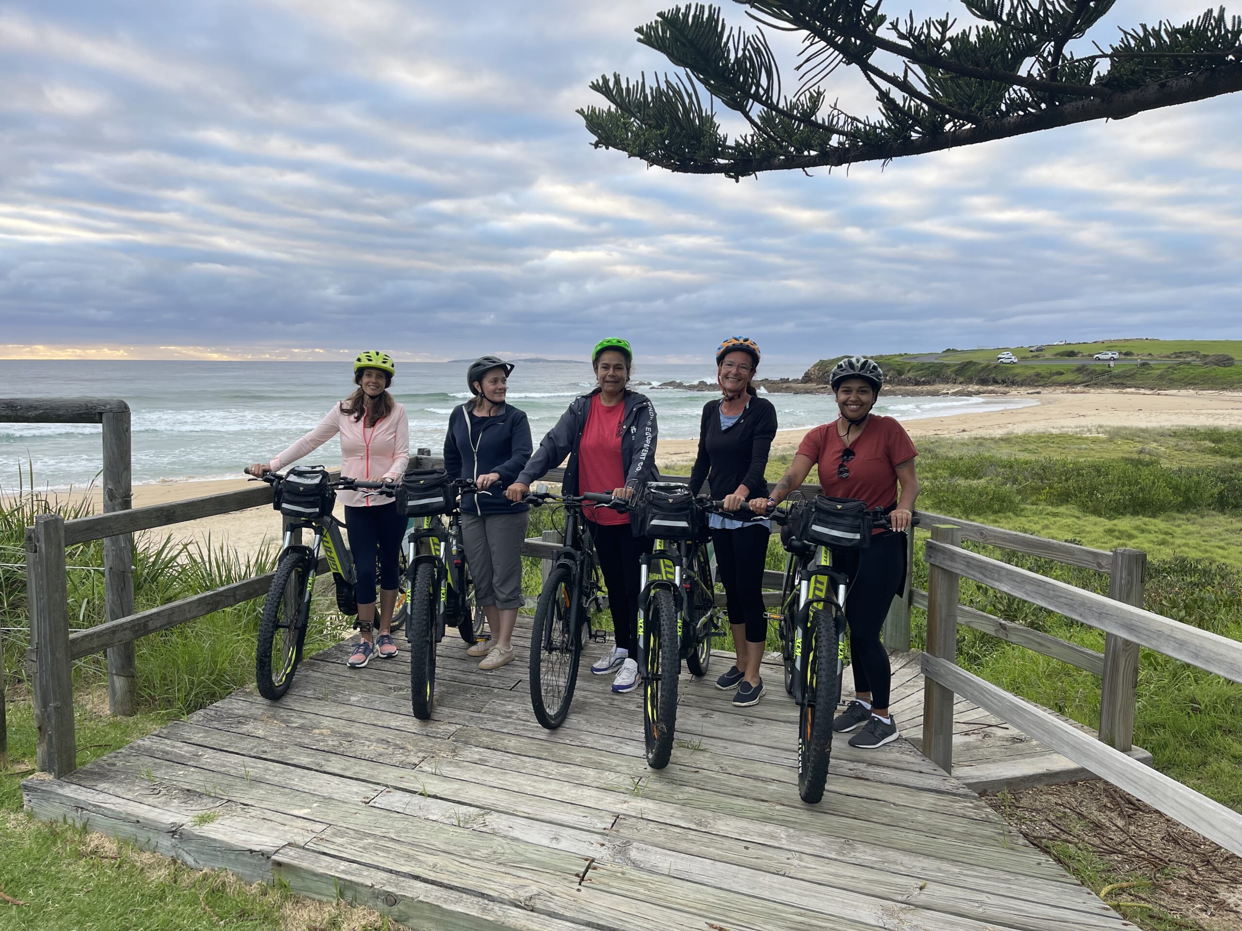 CONNECT TO COUNTRY (Jan 8) – NAROOMA FORESHORE RIDE ON COUNTRY E-BIKE TOUR WITH SHARON MASON FROM GNARL CULTURAL TOURS