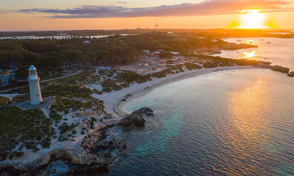 15,000ft Tandem Skydive over Rottnest Island Including Fremantle Transfers