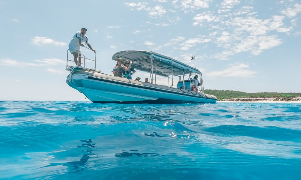 Fraser Island Western Wonders Adventure Cruise