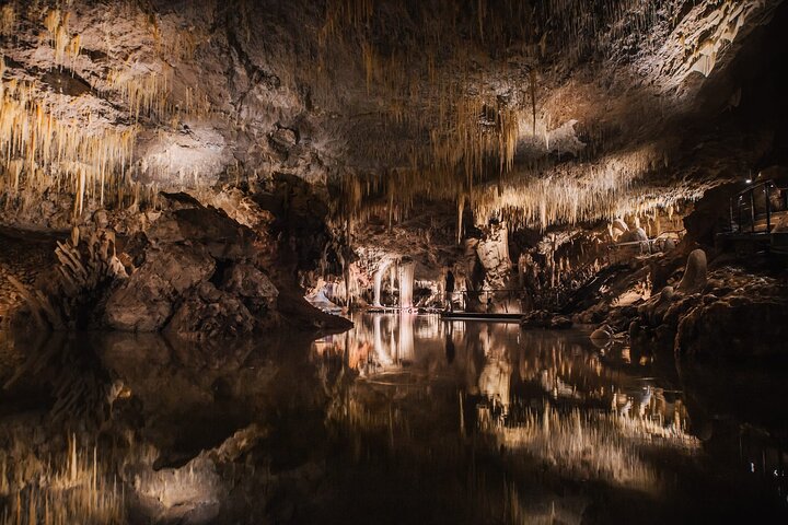 Lake Cave Fully Guided Tour