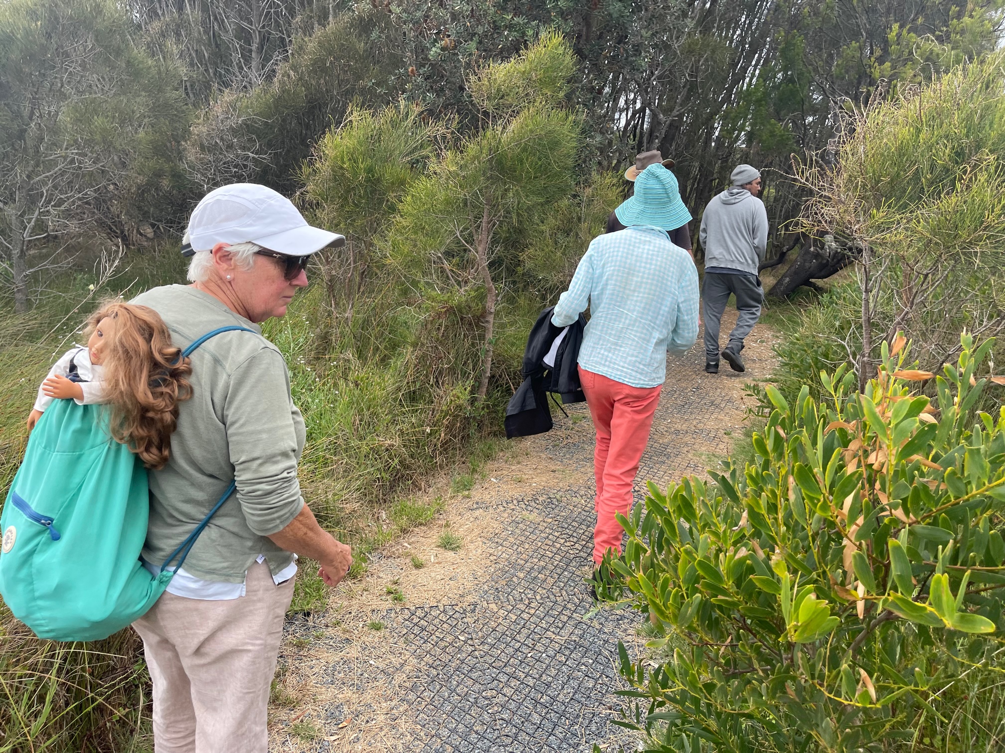 WALKING ON COUNTRY WITH WARREN FOSTER OF YANNAGA YOOWAGA TOURS AT WALLAGA LAKE