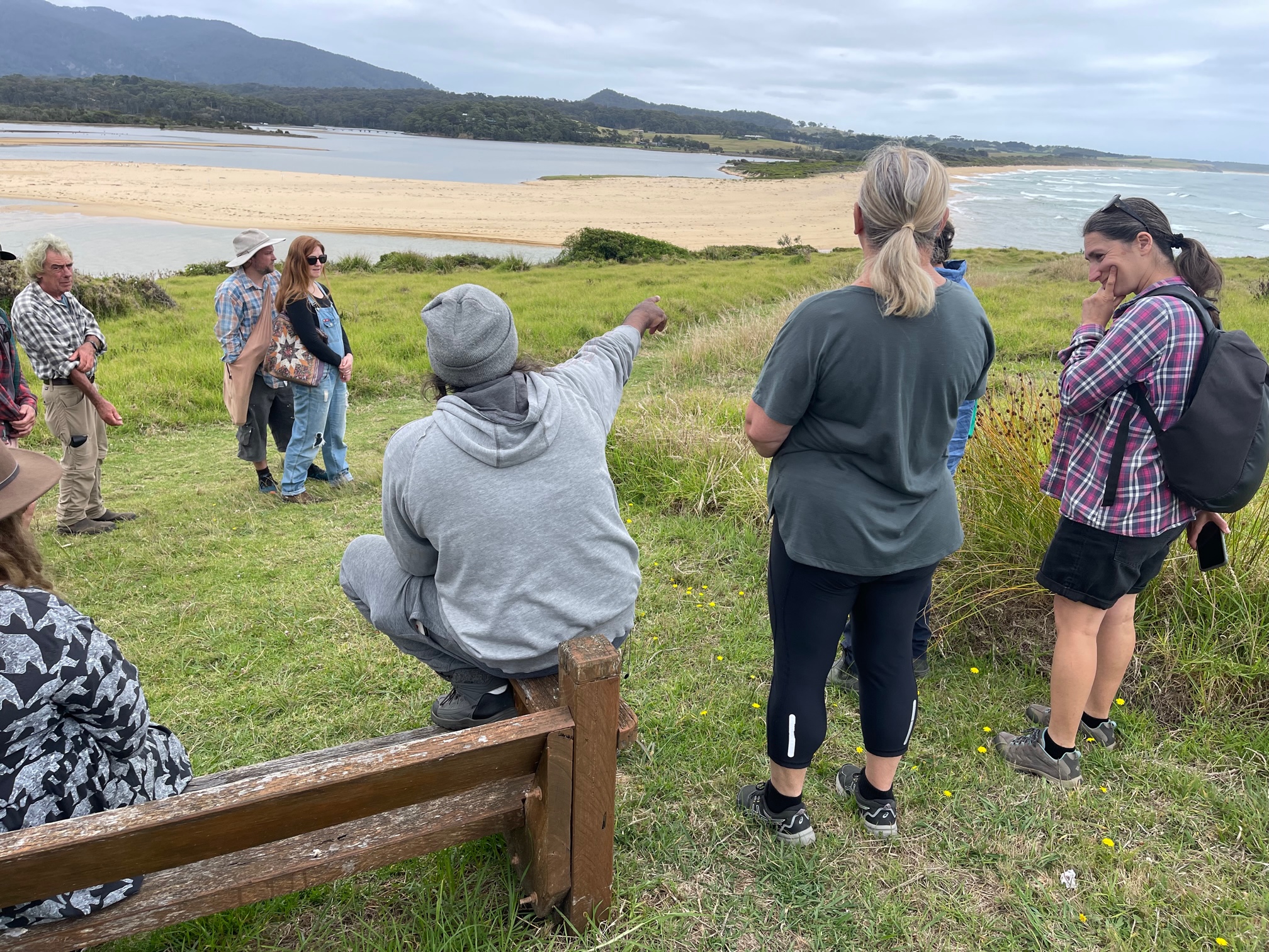 WALKING ON COUNTRY WITH WARREN FOSTER OF YANNAGA YOOWAGA TOURS AT WALLAGA LAKE