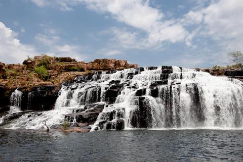 Intrepid-Travel_Australia_Manning-Gorge-Waterfall_1100x735