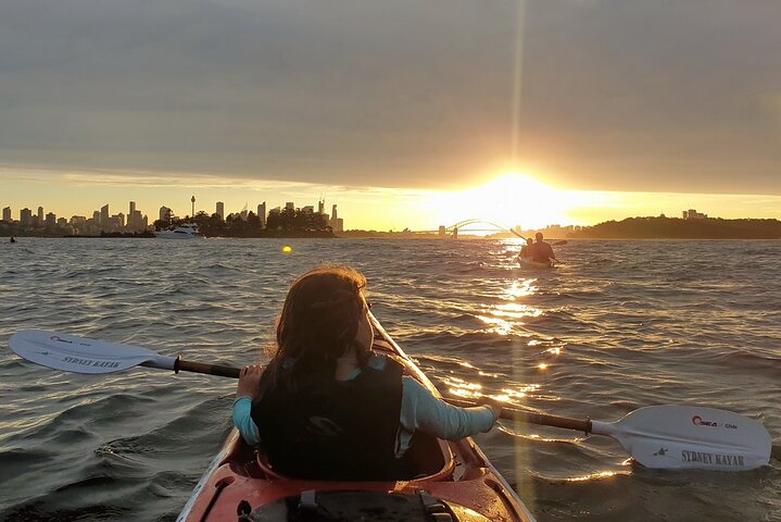 Sydney Harbour Sunset Dinner Paddle