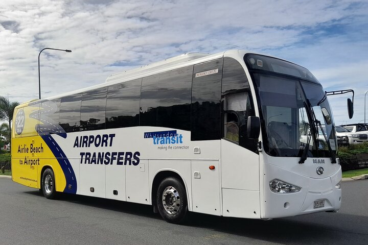 Return Airport Transfers Airlie Beach to Whitsunday Coast Airport