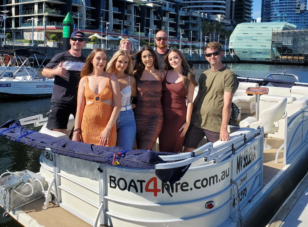 Pontoon AUSSIE Party 1-Hour Boat Hire