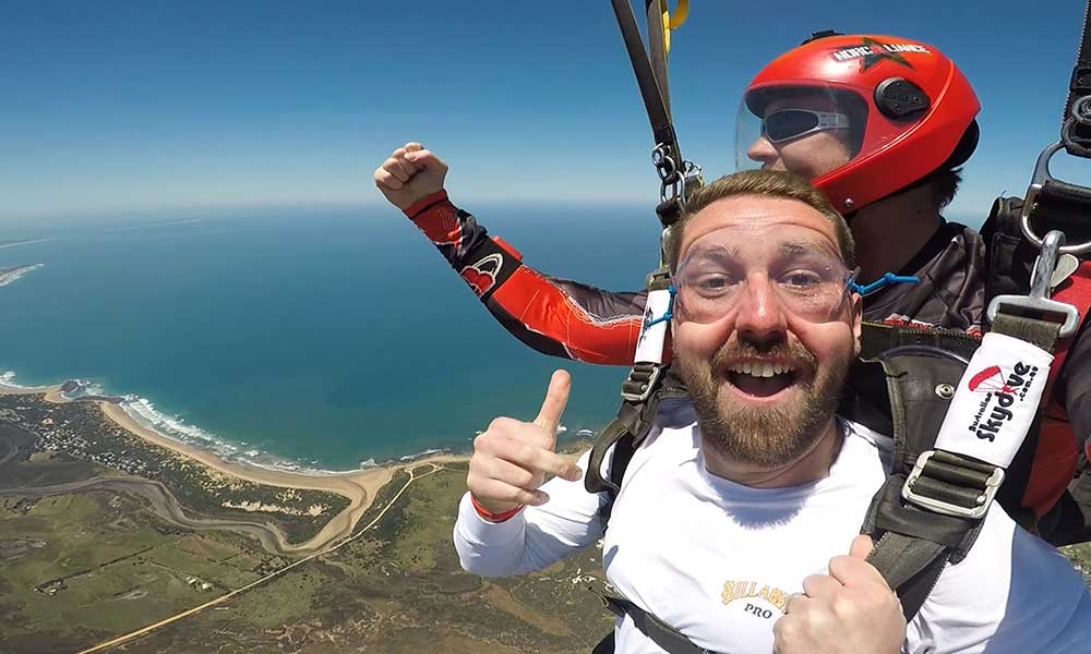 Tandem Skydive Over Great Ocean Road – Weekend – 12,000ft