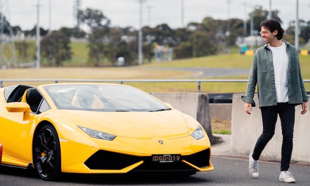 Toro Lamborghini Supercar Drive - 6 Laps - Sydney