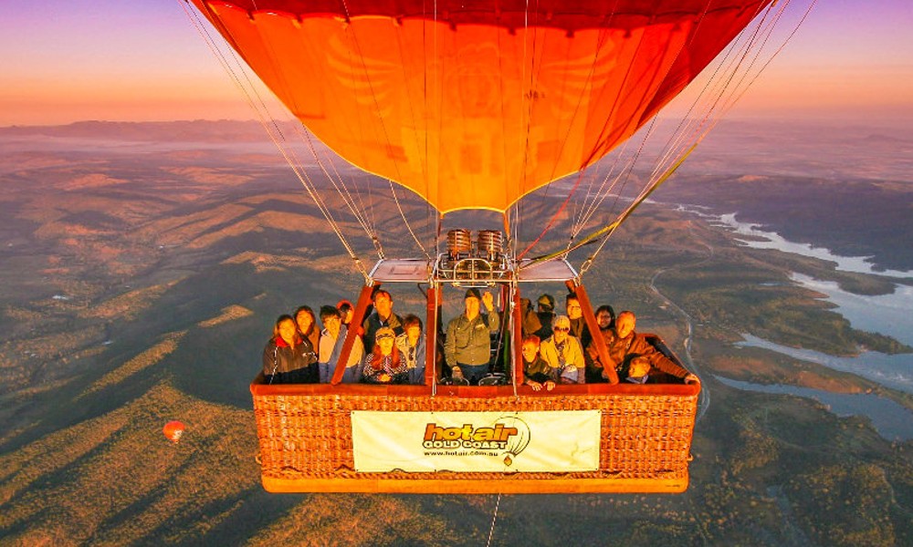 Gold Coast Hot Air Ballooning & Vineyard Breakfast with Photo Pack