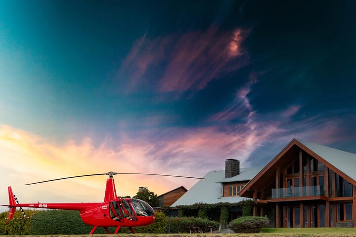 Helicopter Tour - Spicers Peak Lodge