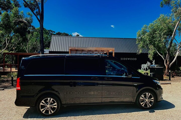 Hunter Valley Wine Country Luxury Tour from Sydney