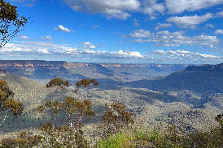 Blue Mountains Full-Day Tour from Sydney with River Cruise