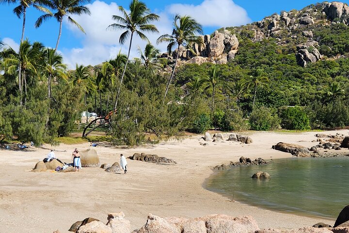 Full-Day Tour in Bowen Beach