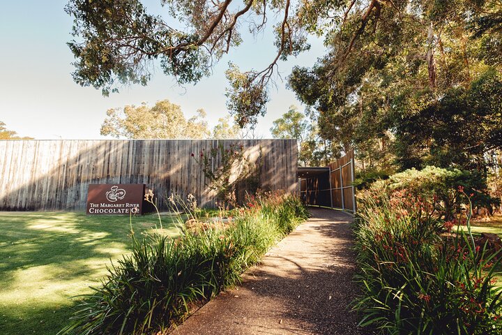 Margaret River Wine & Beer Tour + Lunch: A Journey In The Vines