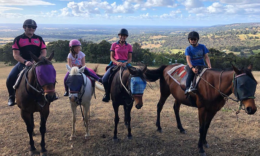 Weekend Kids Private Horse Riding Lesson - 60 Minutes