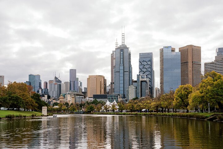 Bottomless Brunch Afloat in Melbourne