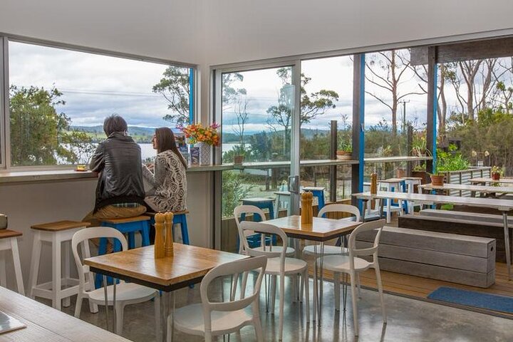 Full Day Tour of Bruny Island with Pick Up