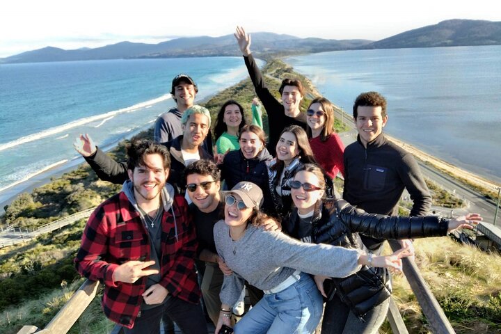 Full Day Tour of Bruny Island with Pick Up