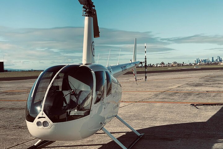 Private Helicopter Tour to 12 Apostles & Great Ocean Road