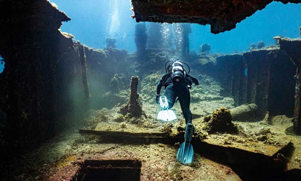 MV Lena Dive Wreck Experience – Double Dive – Bunbury