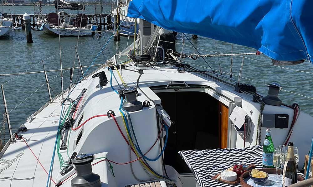 Hands-On Sailing Experience Port Phillip Bay