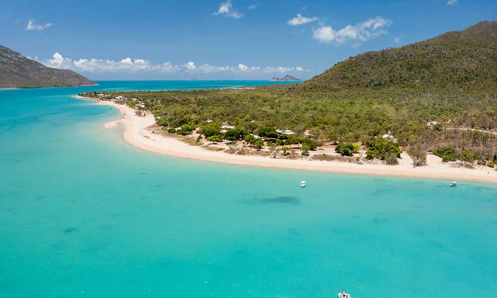 Whitsundays Creek to Cape Hinterland and Beach Tour