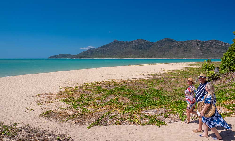 Whitsundays Creek to Cape Hinterland and Beach Tour