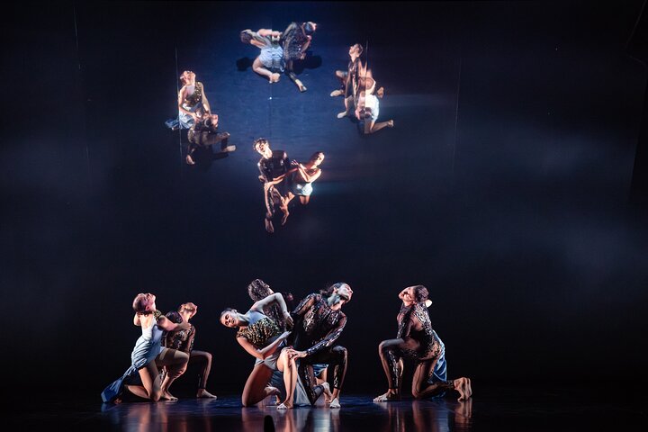 Bangarra Dance Theatre at the Sydney Opera House ("Horizon")