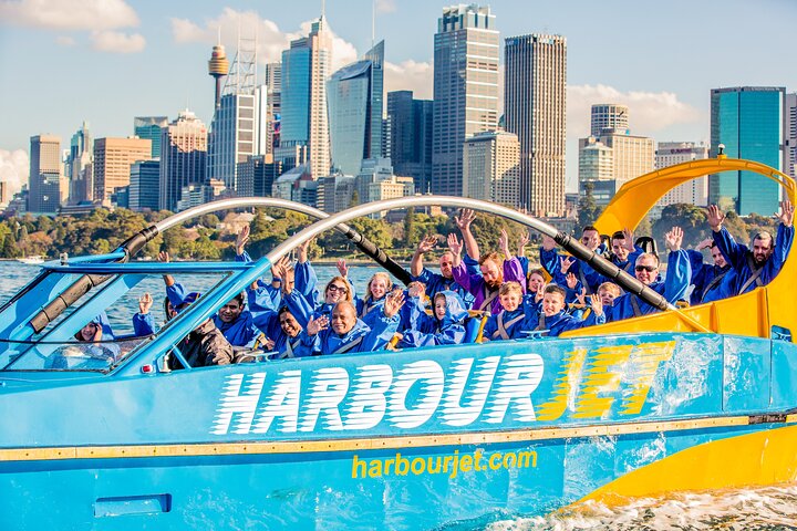 30-Minute Sydney Harbour Jet Boat Ride: Jet Blast