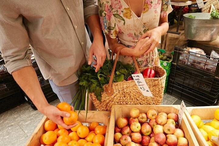 Sunshine Coast Eumundi Markets Return Minibus Transfer from Noosa