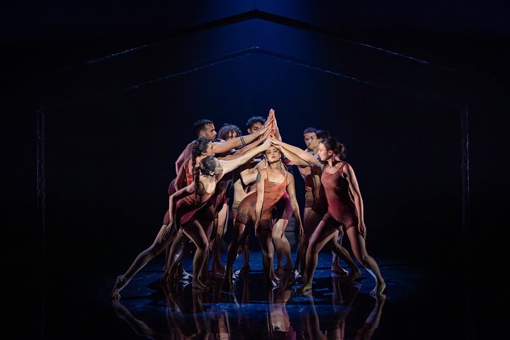 Bangarra Dance Theatre at the Sydney Opera House (“Horizon”)